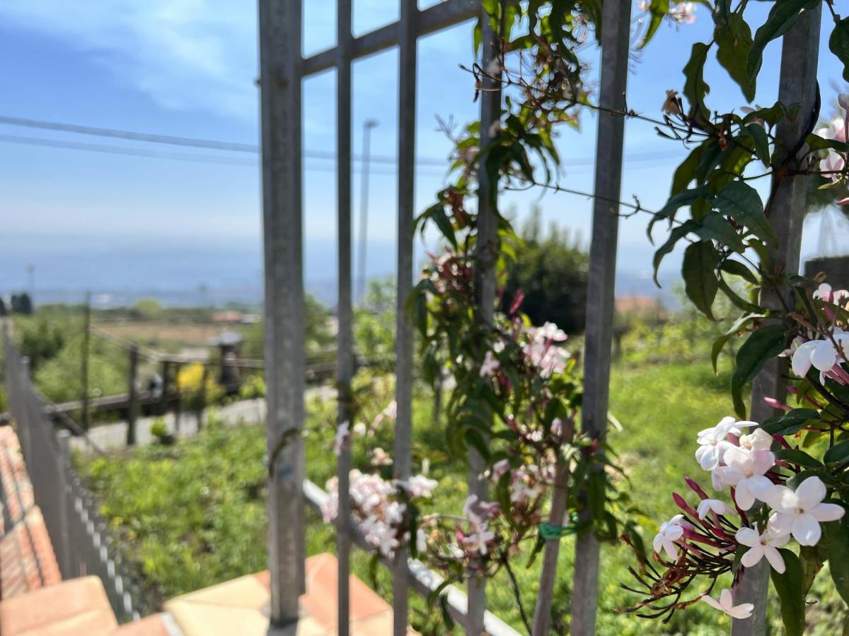 Etna Sunshine Rent Rooms Puntalazzo Exterior photo